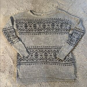 Hollister Women's Gray Knit Sweater